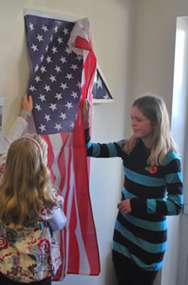 Hanging of flag